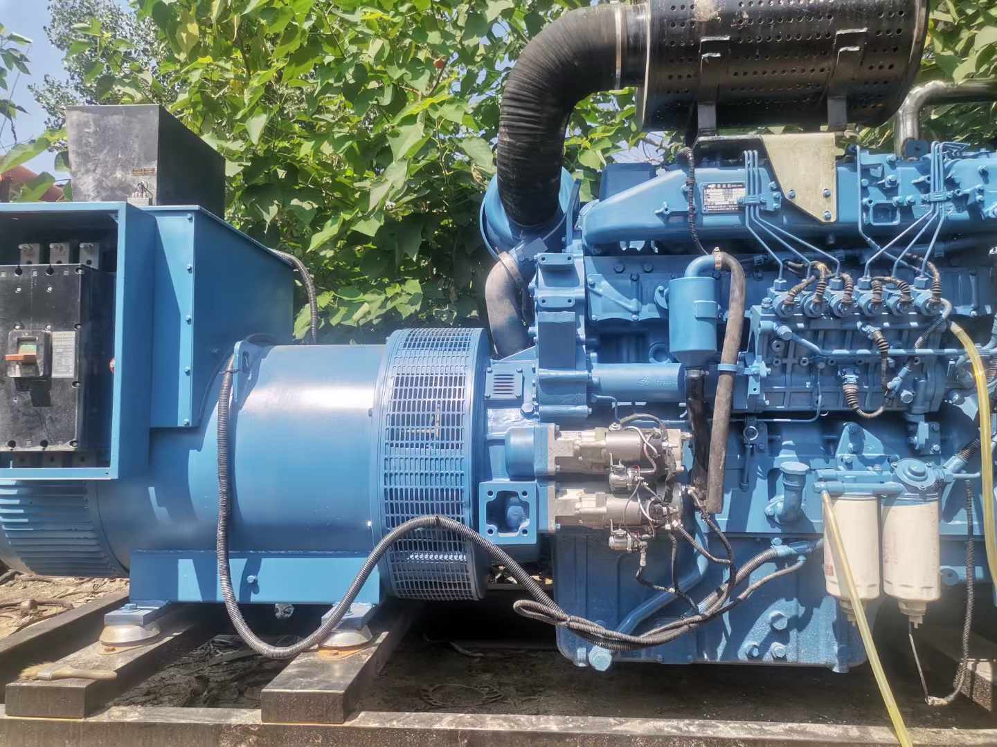 双辽详细说明降低 800kW 柴油发电机输出电流波动的方法