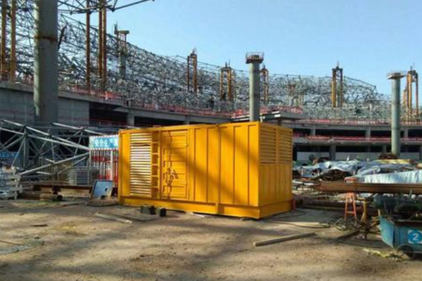 双辽发电机出租如何判断空气滤清器是否需要更换？